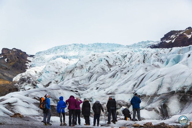 Glacier hike in Falljokull
