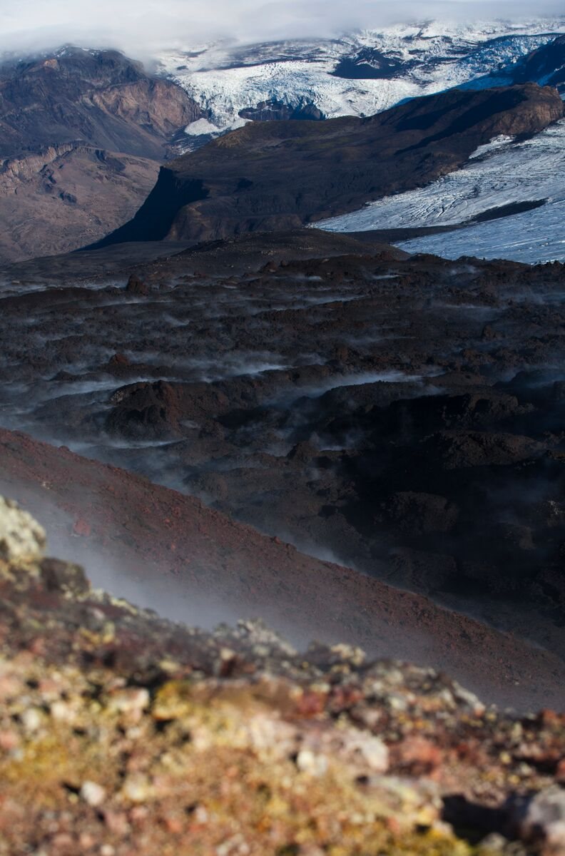 Fimmvorduhals glacier and volcano hiking trail Fimmvorduhals glacier and volcano hiking trail