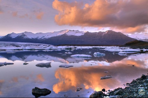 Jokulsarlon Lagoon Sunset