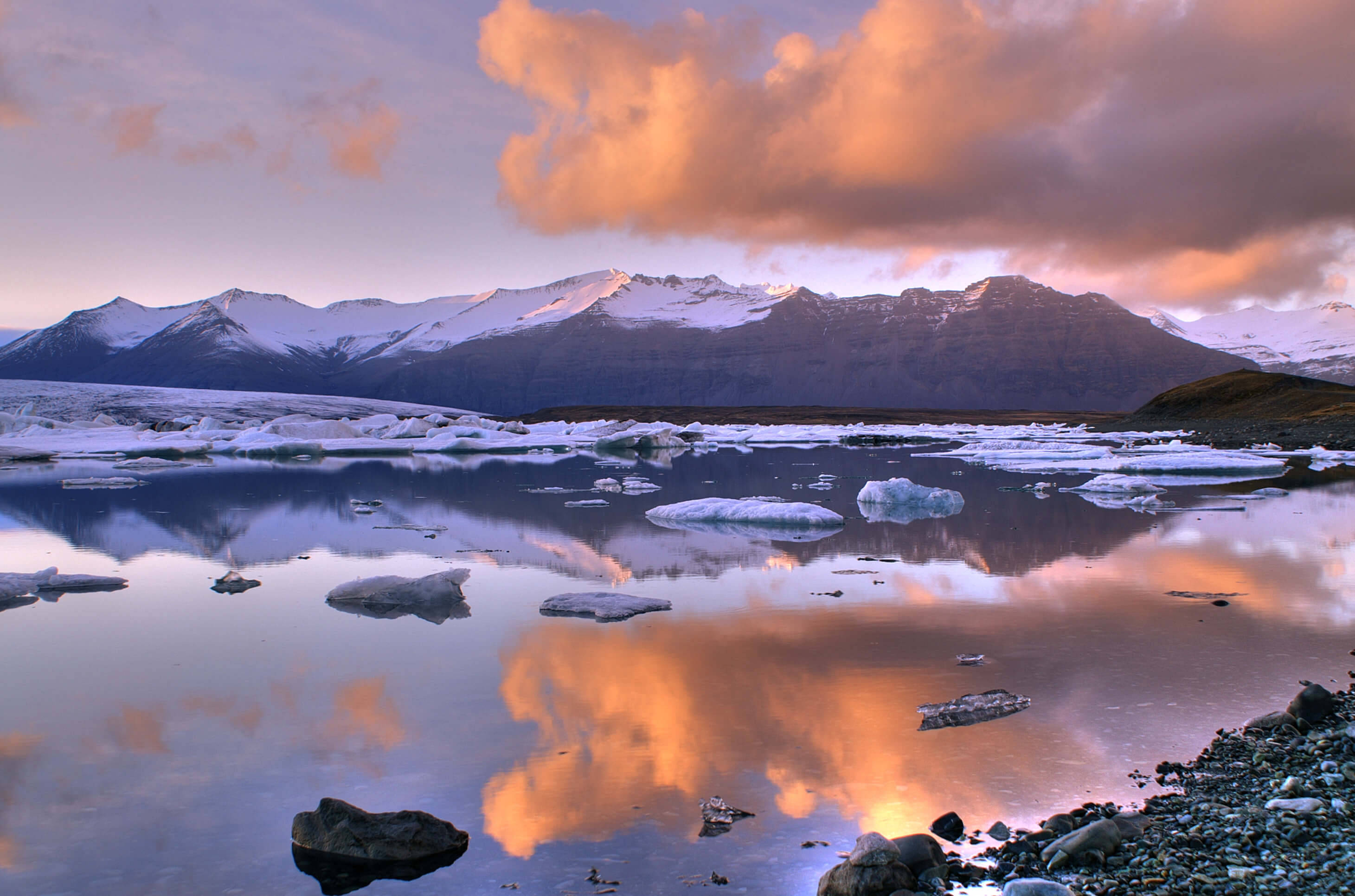 Jokulsarlon Glacier Lagoon at Sunset