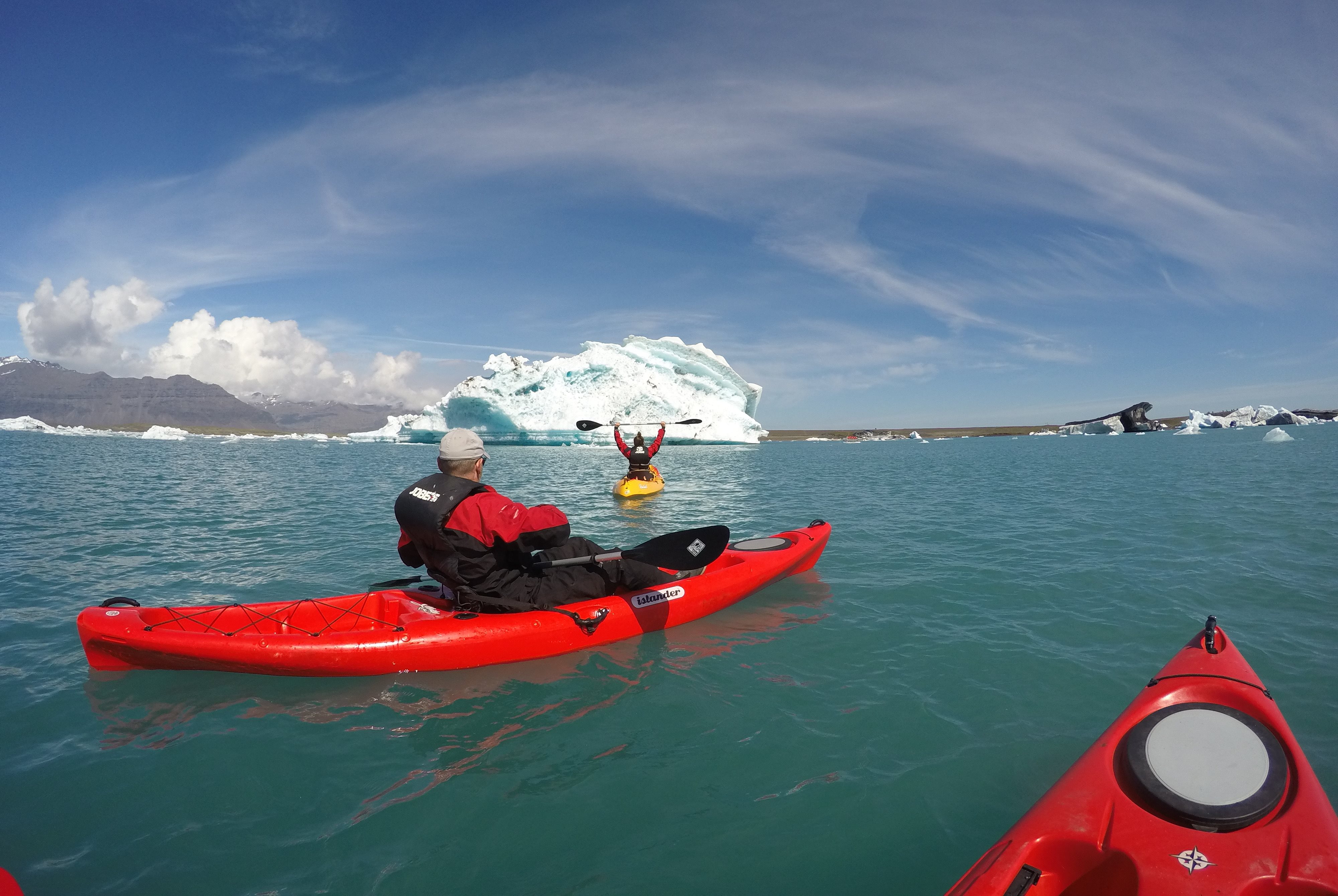 kayaking on jökulsarlon ice lagoon iceland
