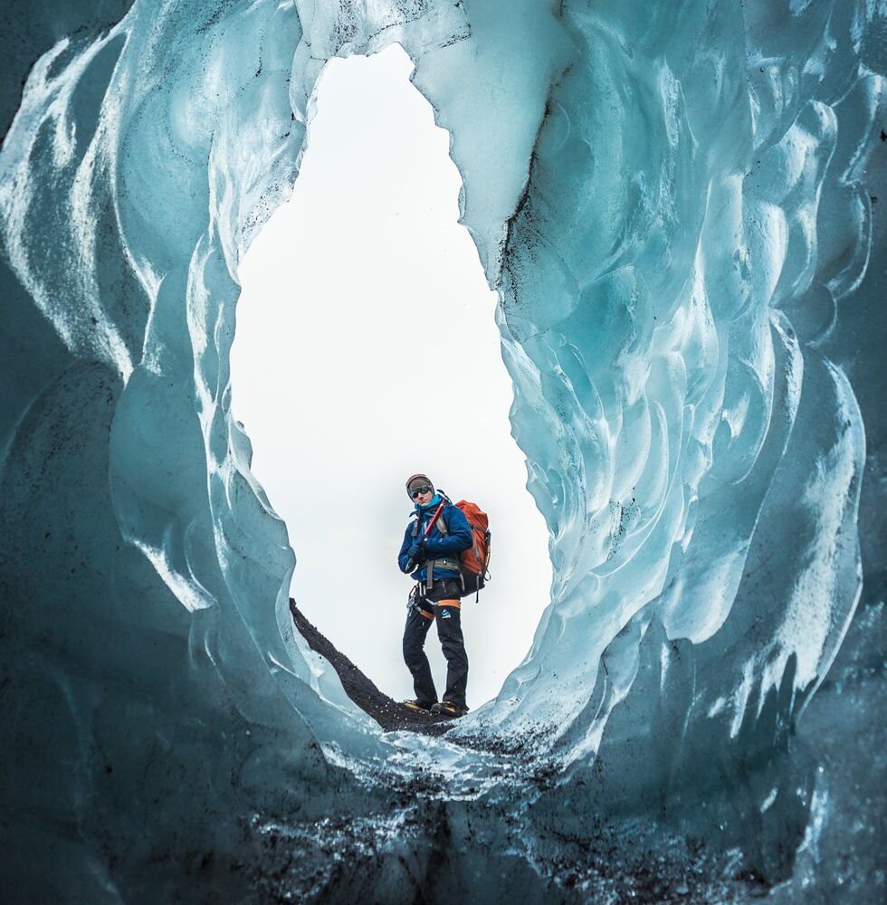 glacier ice tunnel iceland