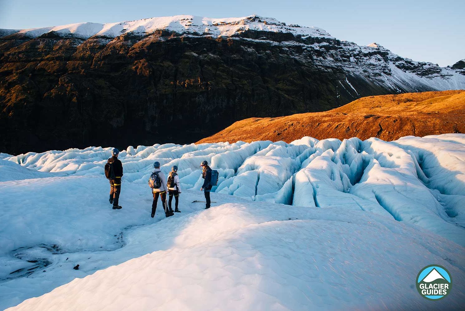 hiking in skaftafell nature reserve