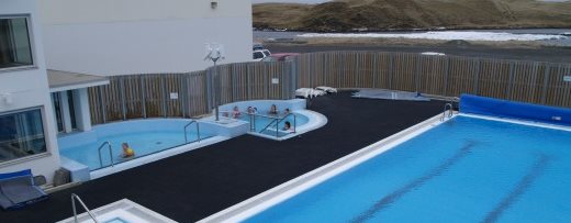 Swimming Pool in Kirkjubaejarklaustur