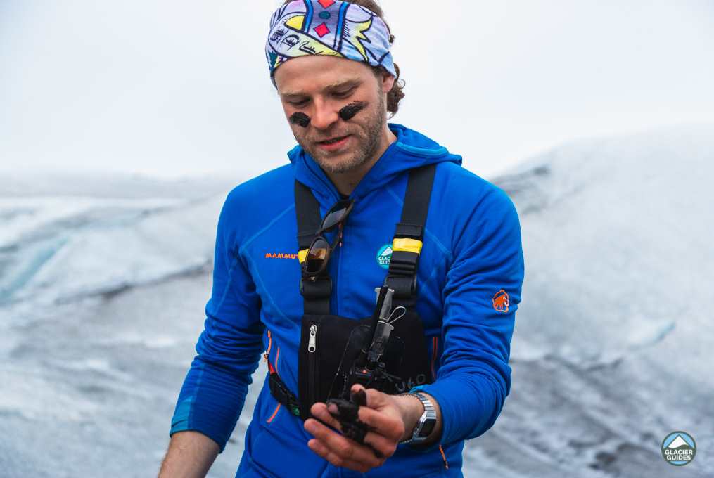 Glacier guide explaining everything about the glacier