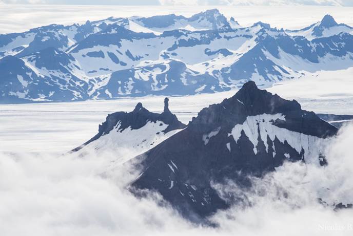 Vatnajokull National Park Vatnajokull National Park - unique scenery
