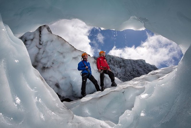 Glacier hiking Skaftafell